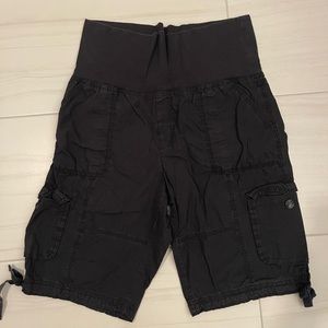 Calvin Klein active maternity cargo jogger shorts black medium